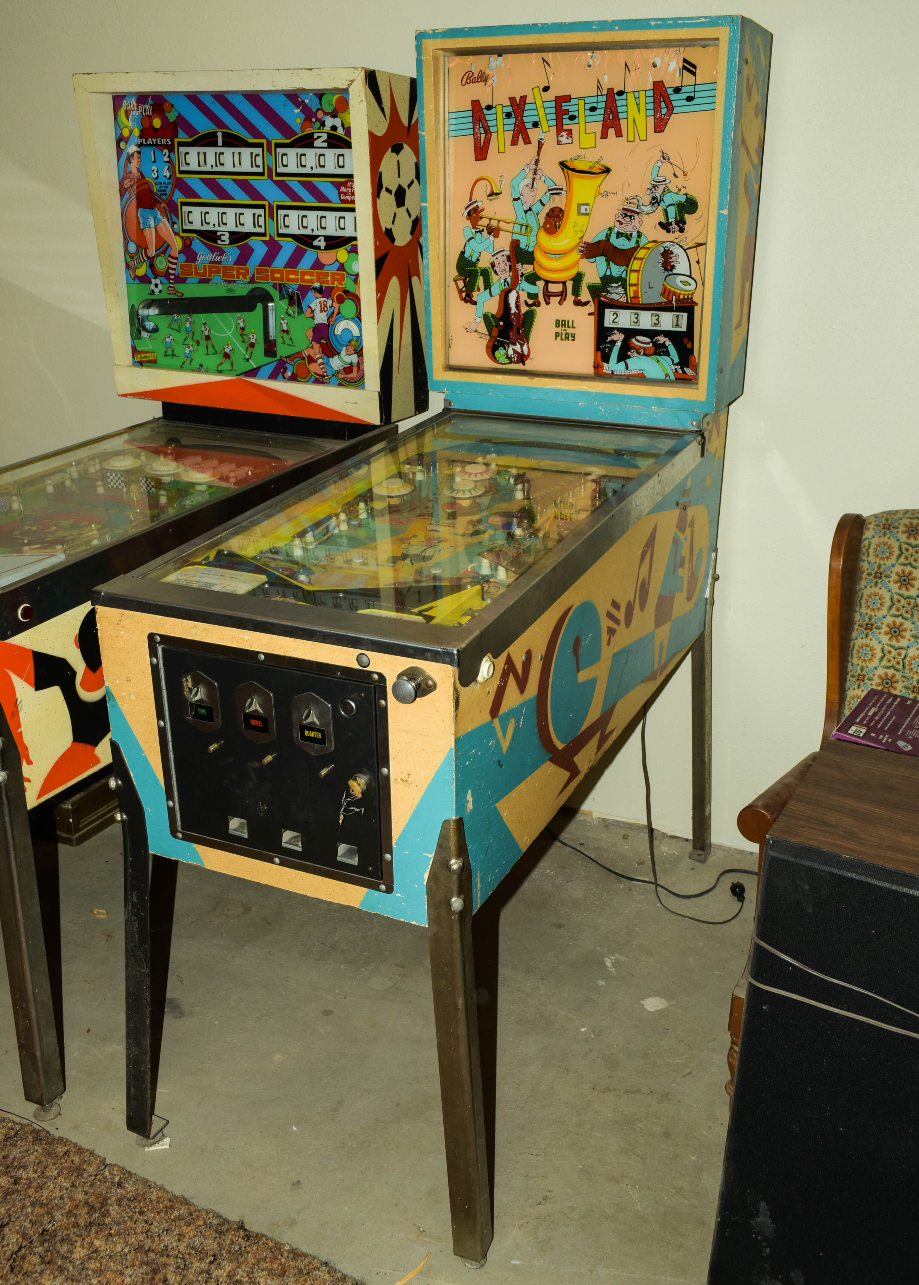Vintage Bally "Dixieland" Pinball Machine