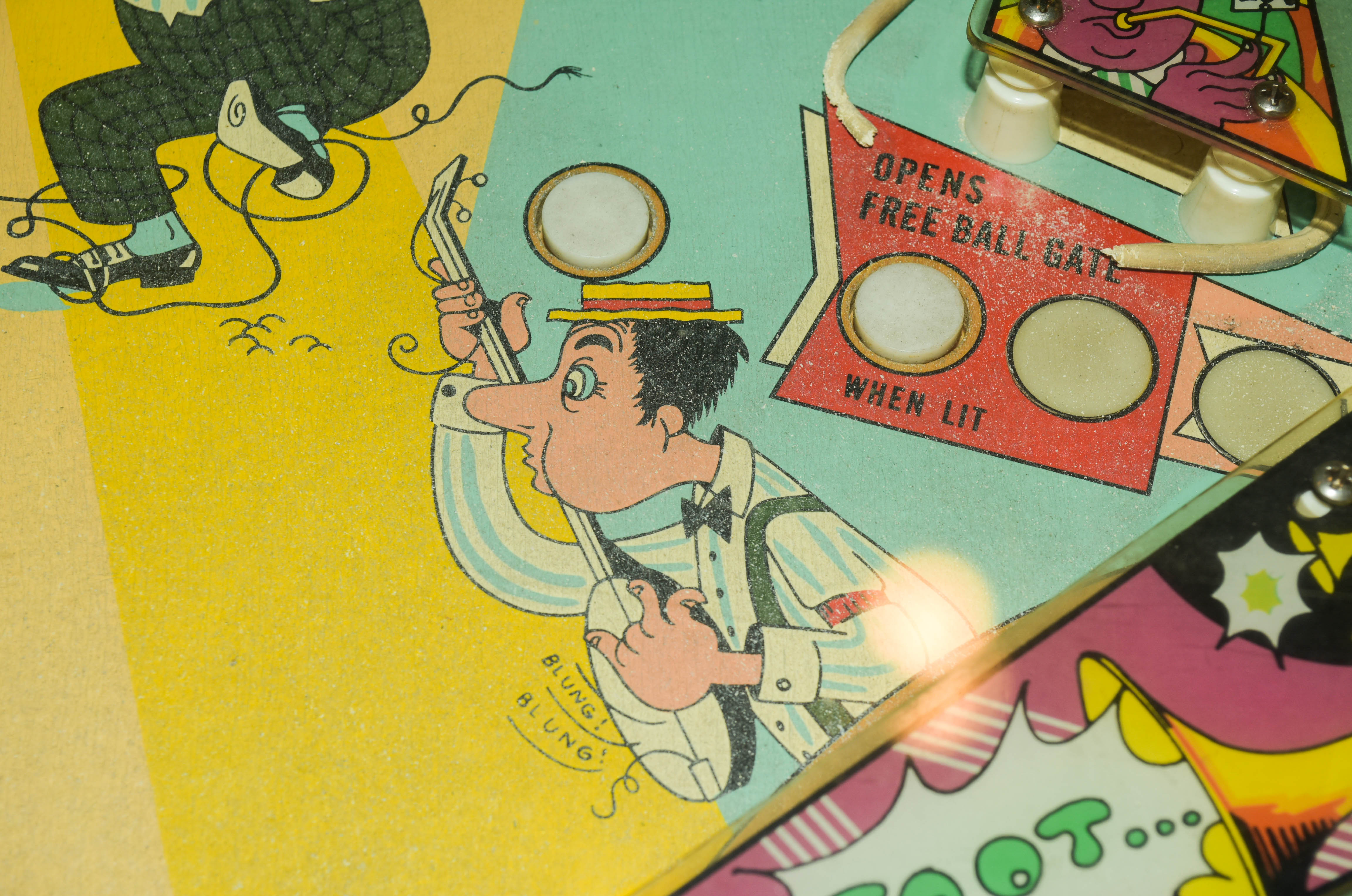 Vintage Bally "Dixieland" Pinball Machine