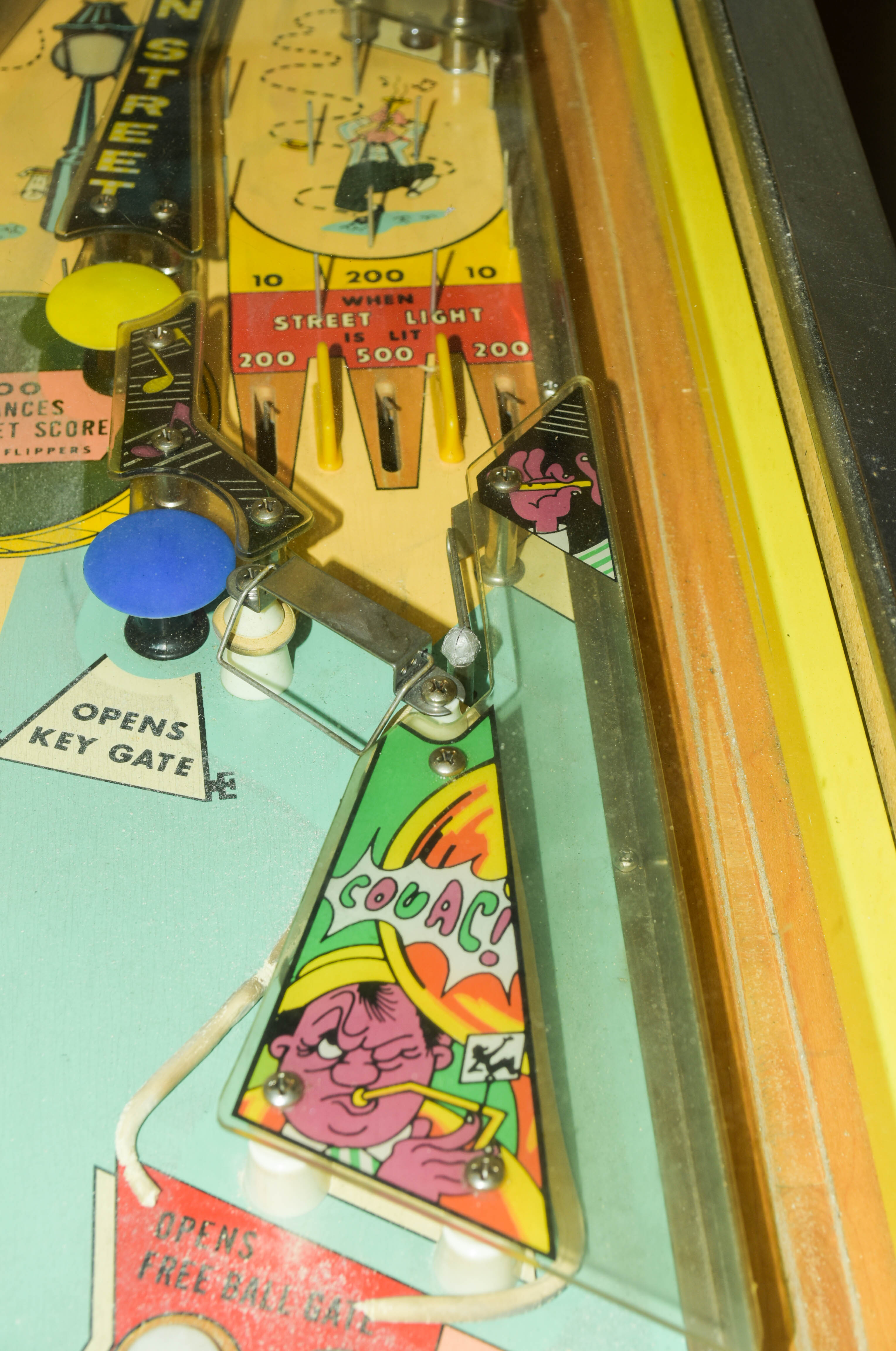 Vintage Bally "Dixieland" Pinball Machine