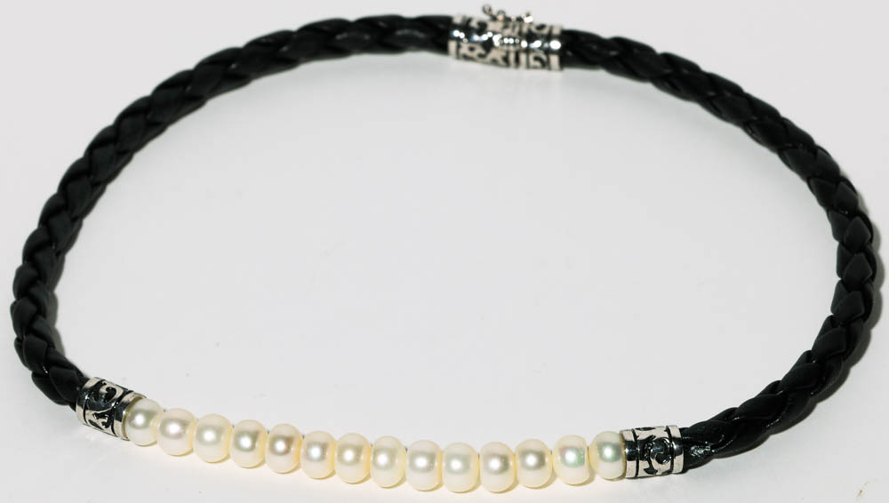 Pearl Necklace and Bracelet Set on Leather Band