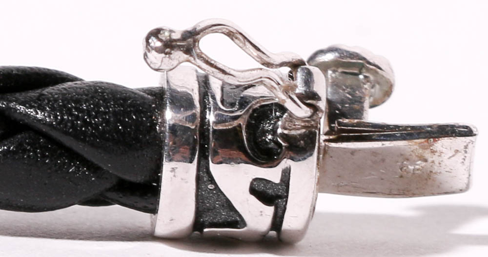 Pearl Necklace and Bracelet Set on Leather Band