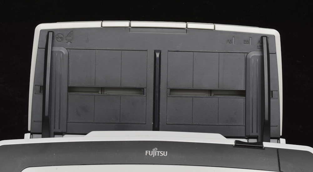 Fujitsu Fi 6130 Document Scanner