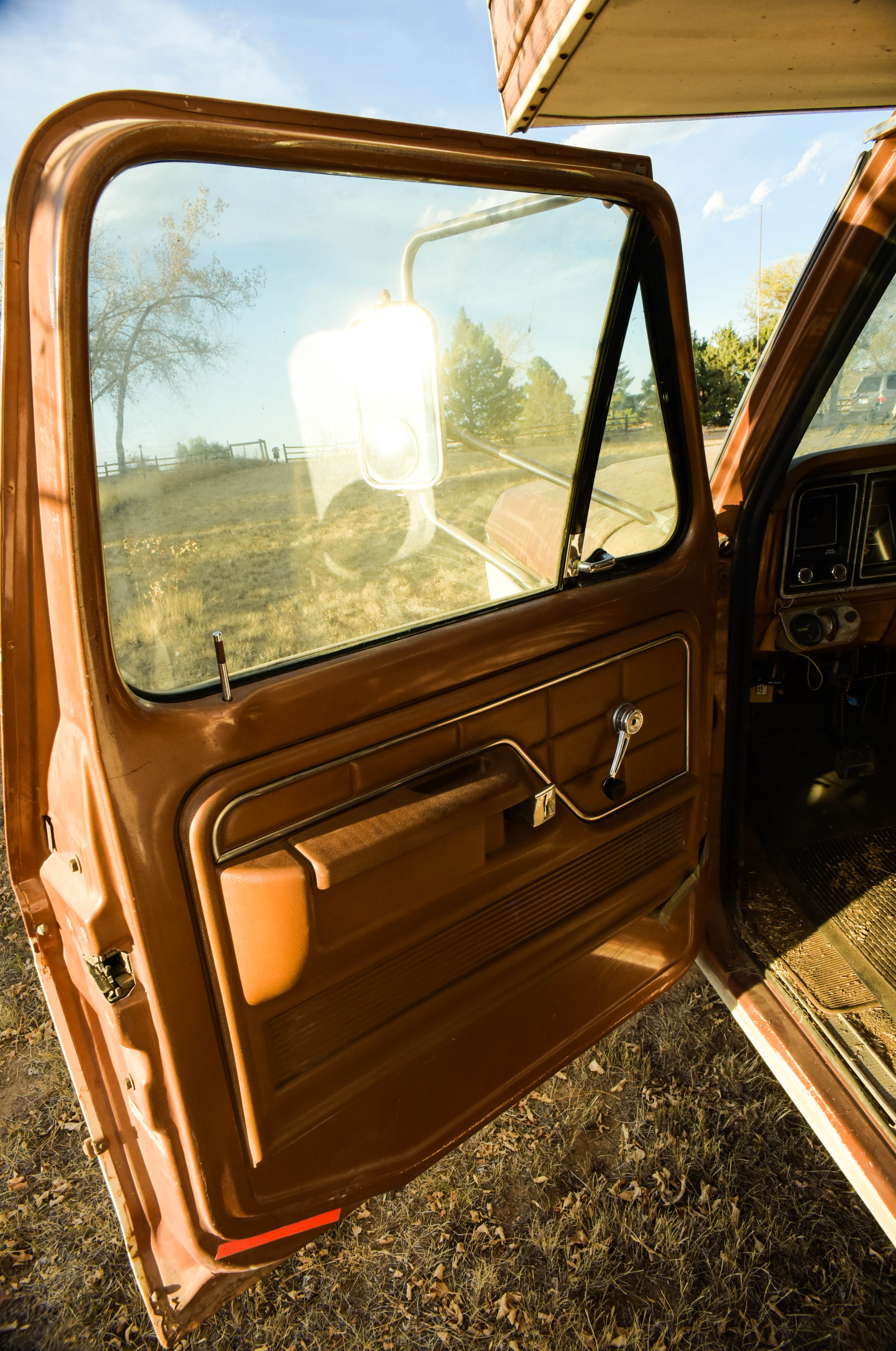 1973 Ford F350 Pickup and 1978 Mitchell Over-Cab Camper