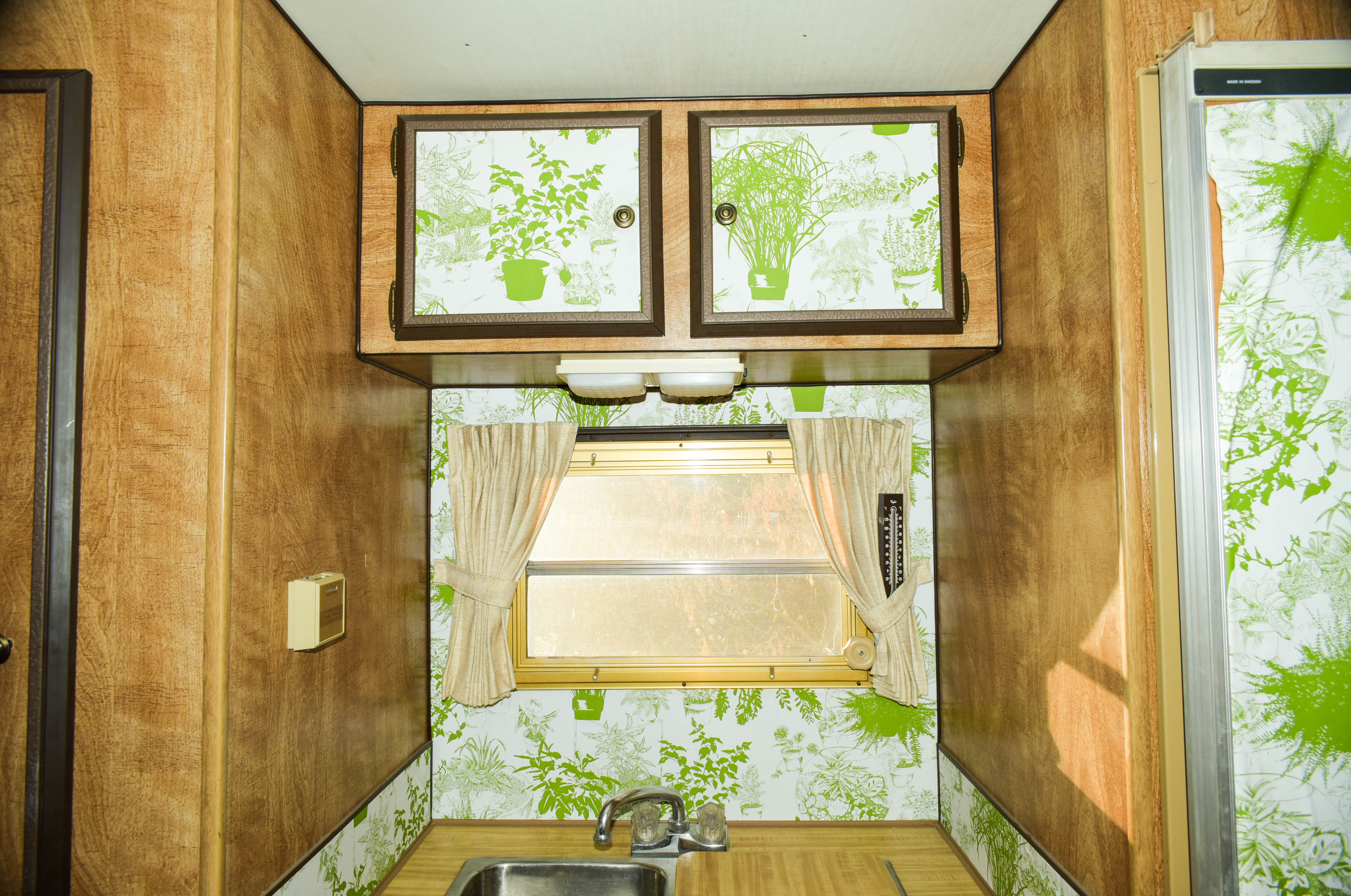 1973 Ford F350 Pickup and 1978 Mitchell Over-Cab Camper