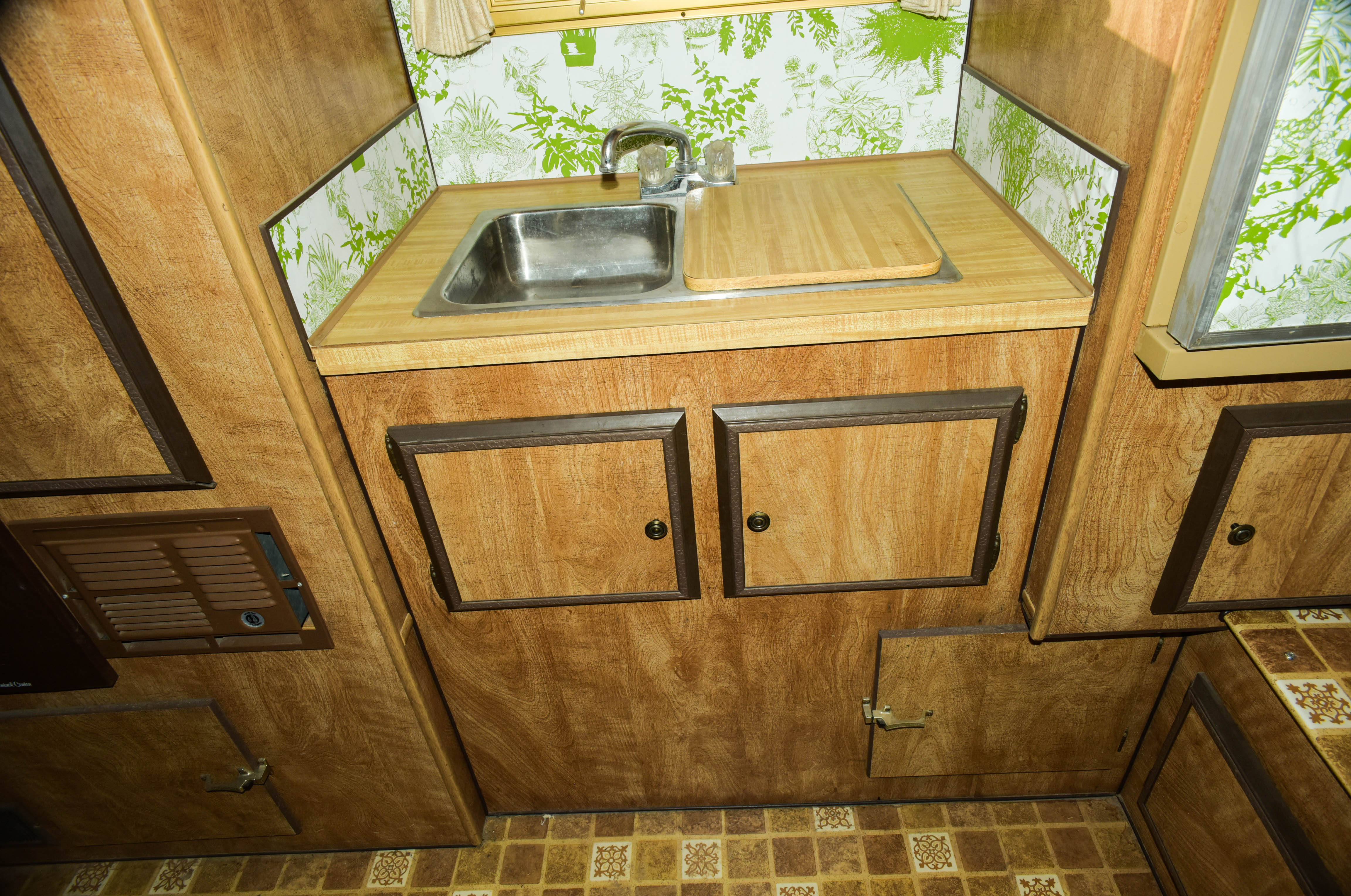 1973 Ford F350 Pickup and 1978 Mitchell Over-Cab Camper