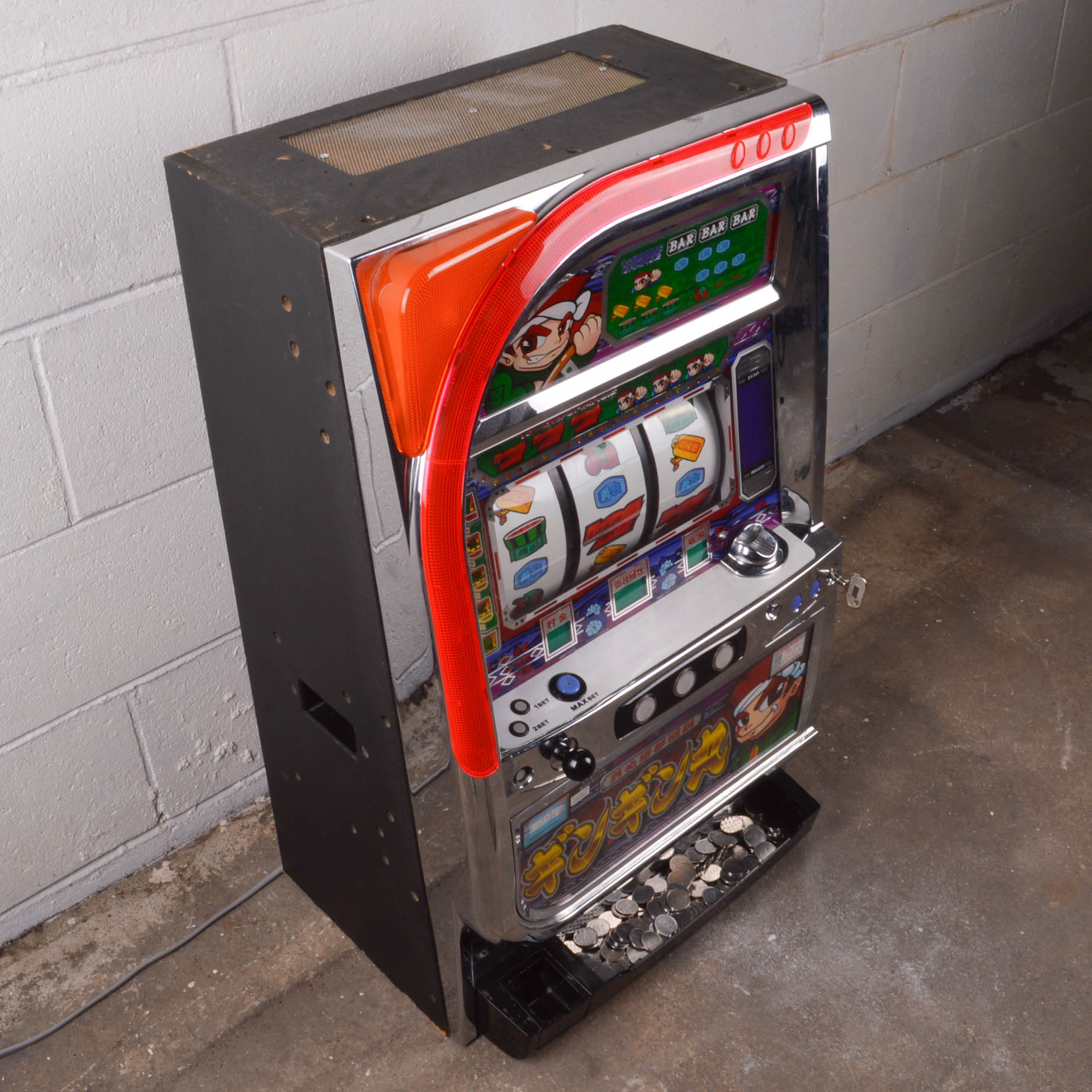 Japanese Token Slot Machine