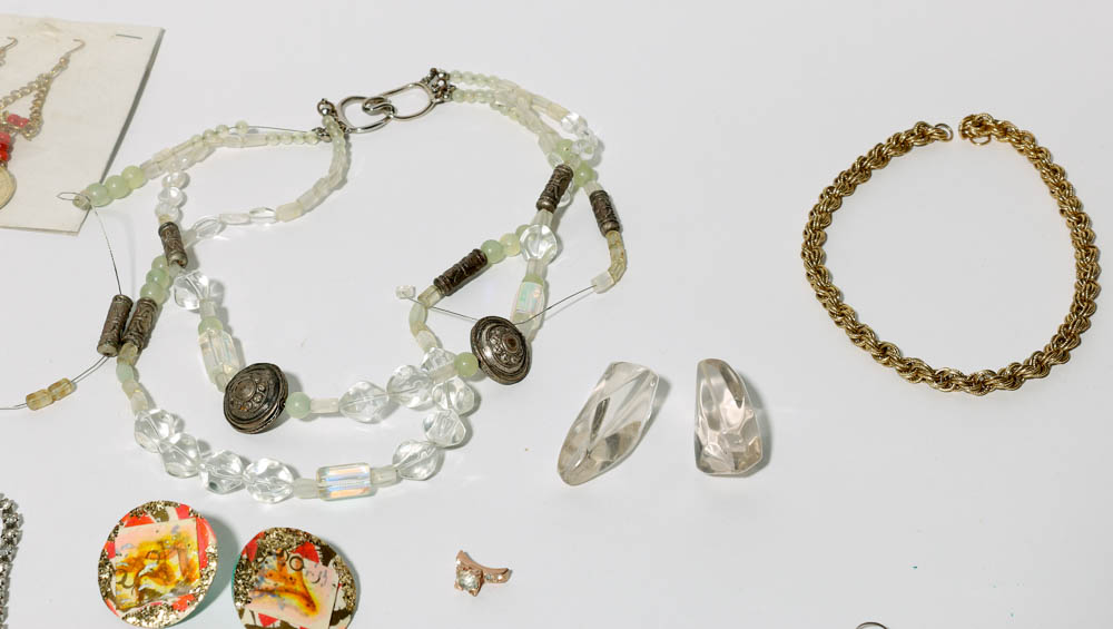 Collection of Assorted Jewelry