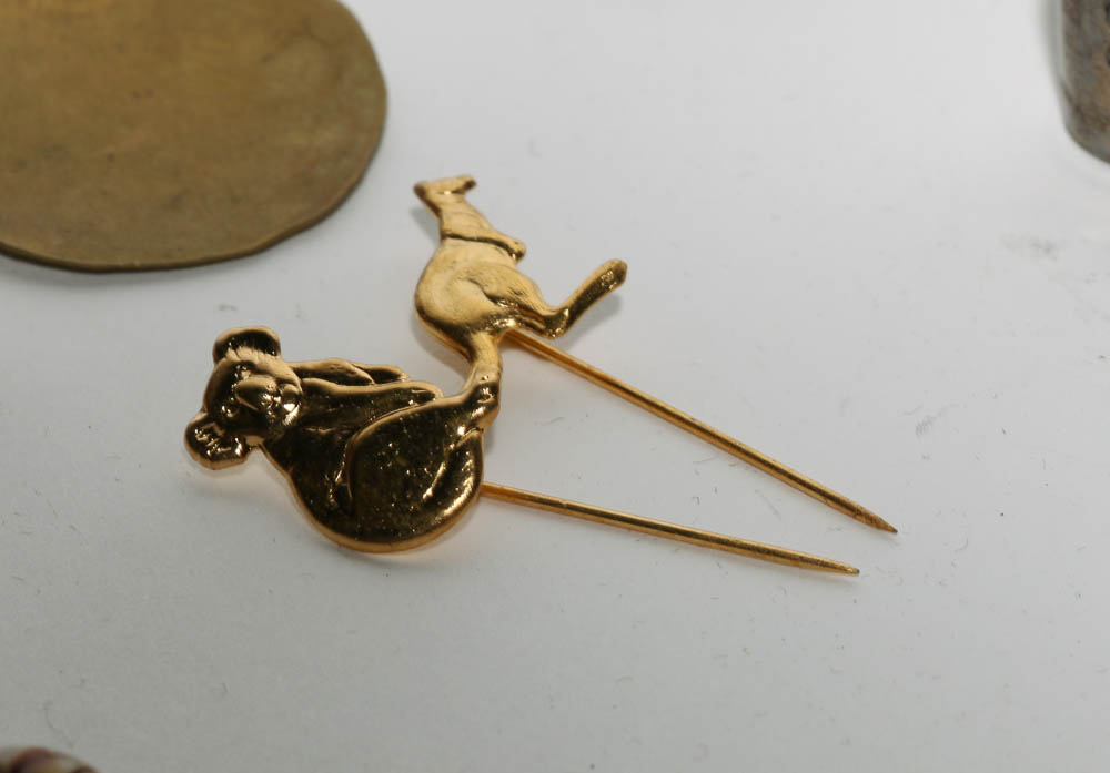 Collection of Assorted Jewelry