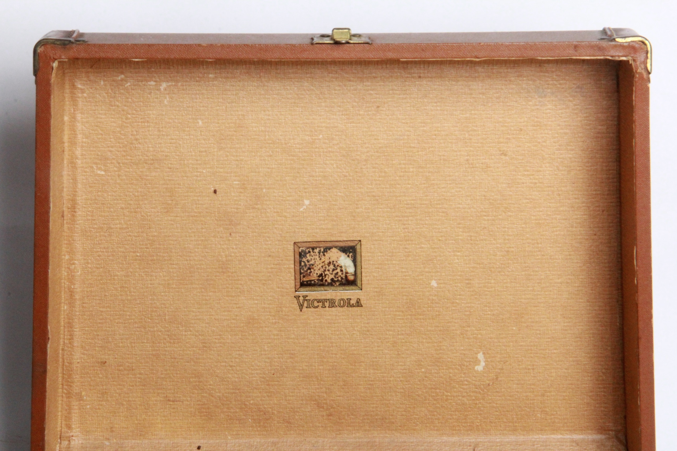 Victrola Model 6-EMP-2B Case Record Player