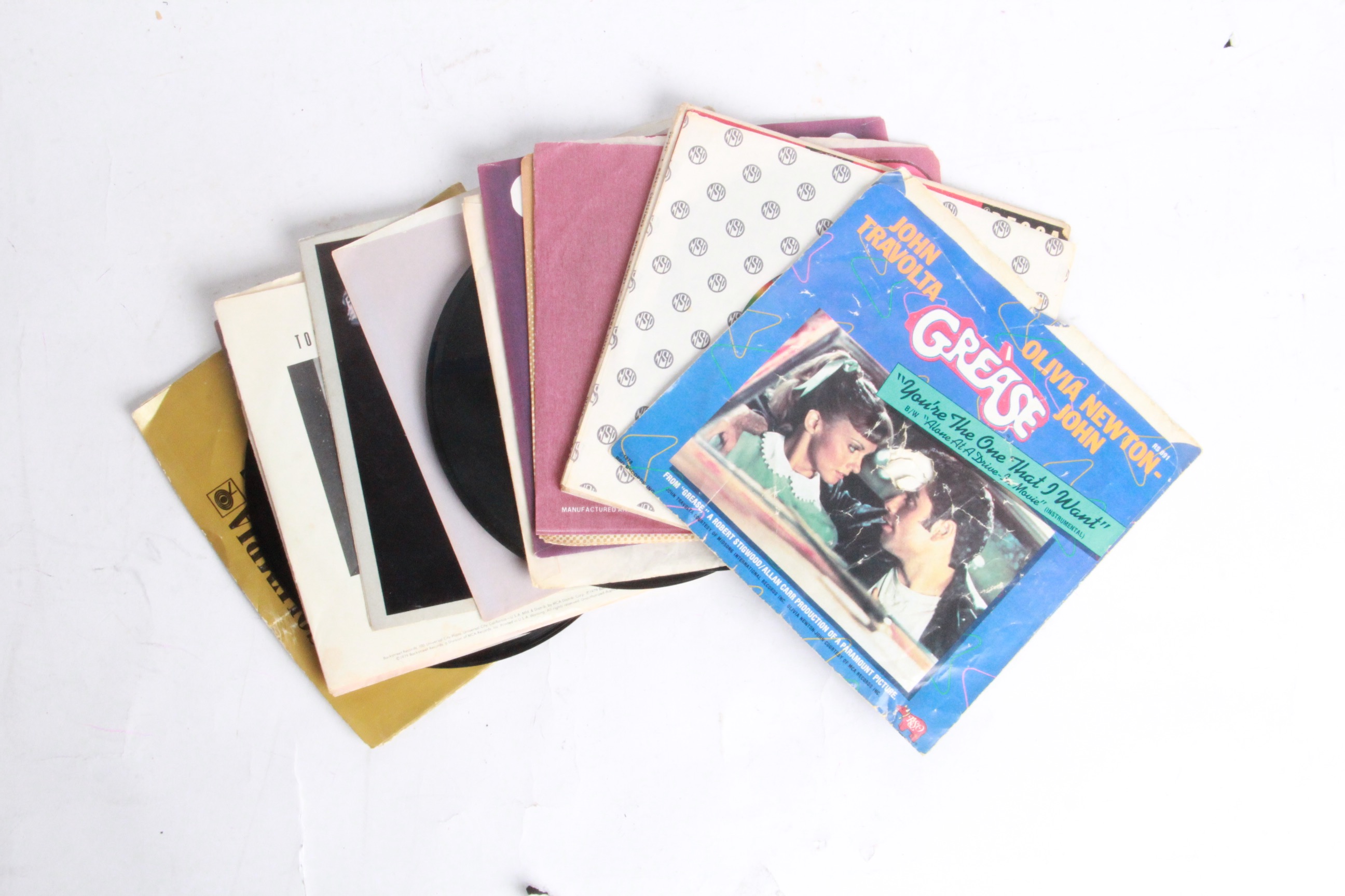 Victrola Model 6-EMP-2B Case Record Player