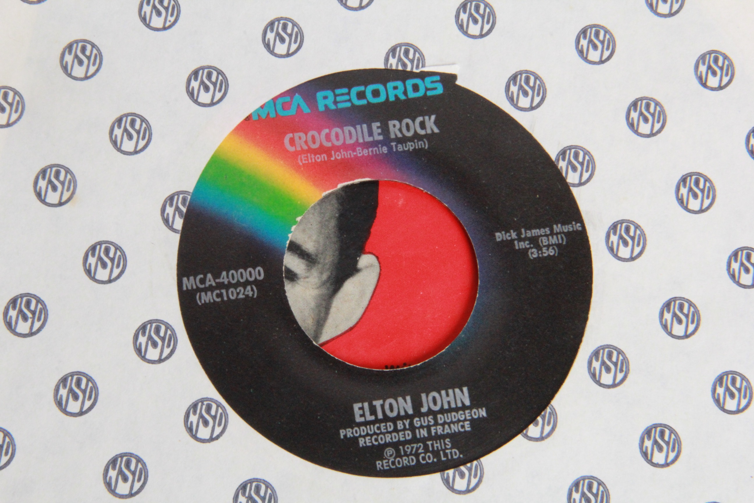 Victrola Model 6-EMP-2B Case Record Player