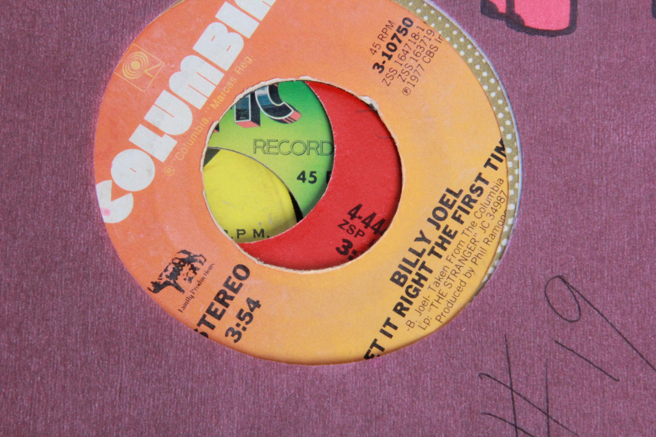 Victrola Model 6-EMP-2B Case Record Player