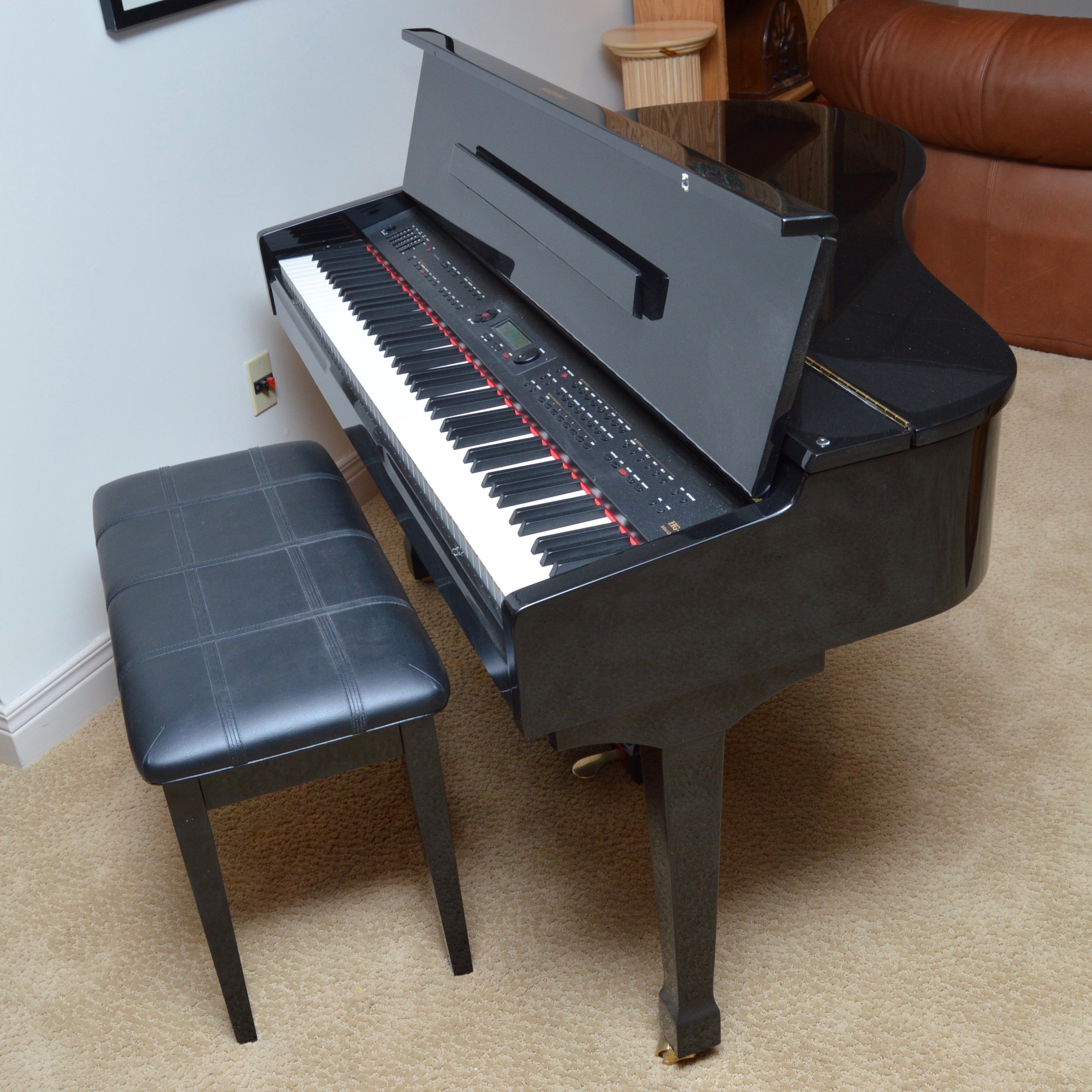 Suzuki HG-425e Mini-Grande Ensemble Piano