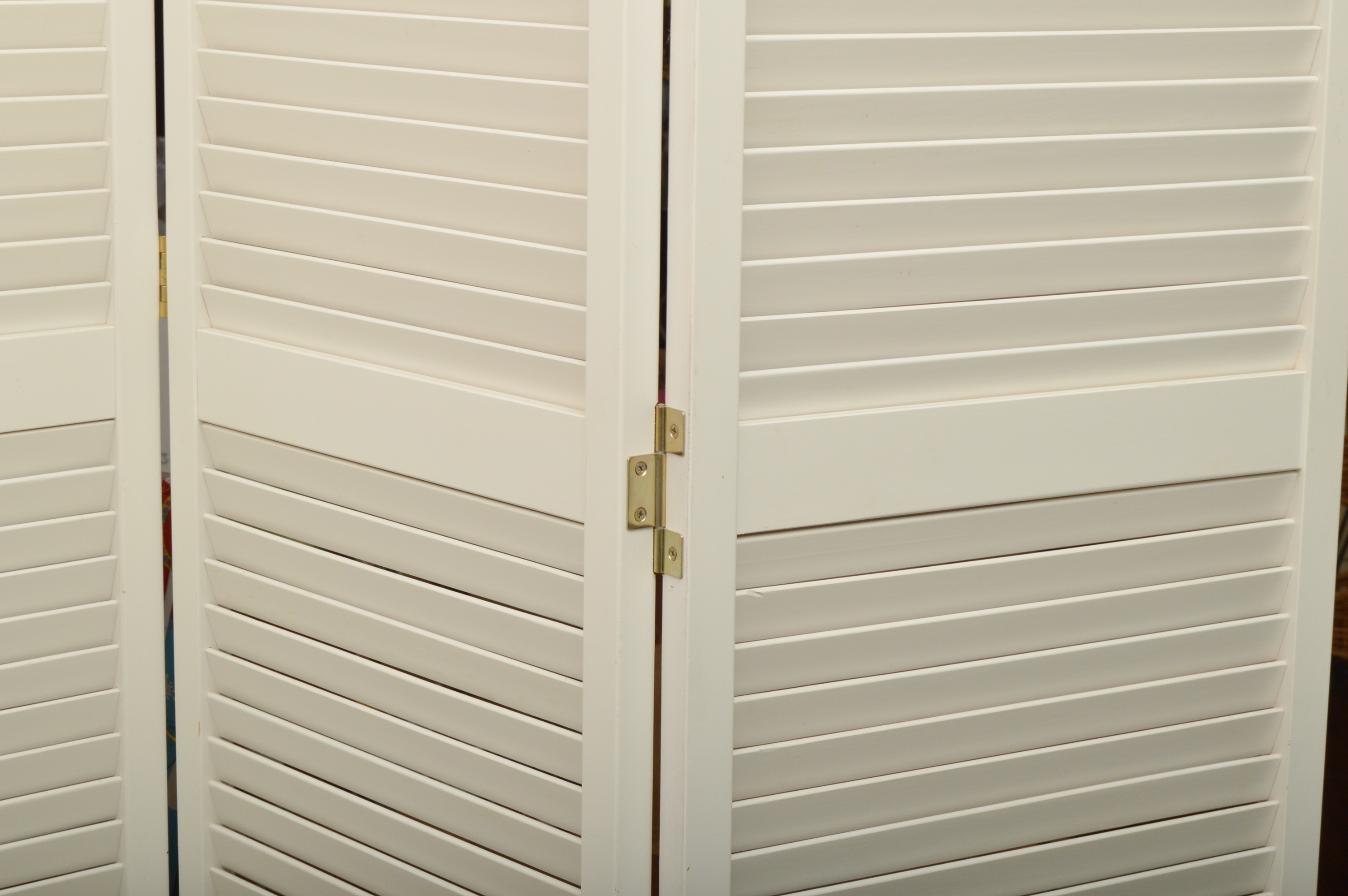 White Shutter Folding Screen