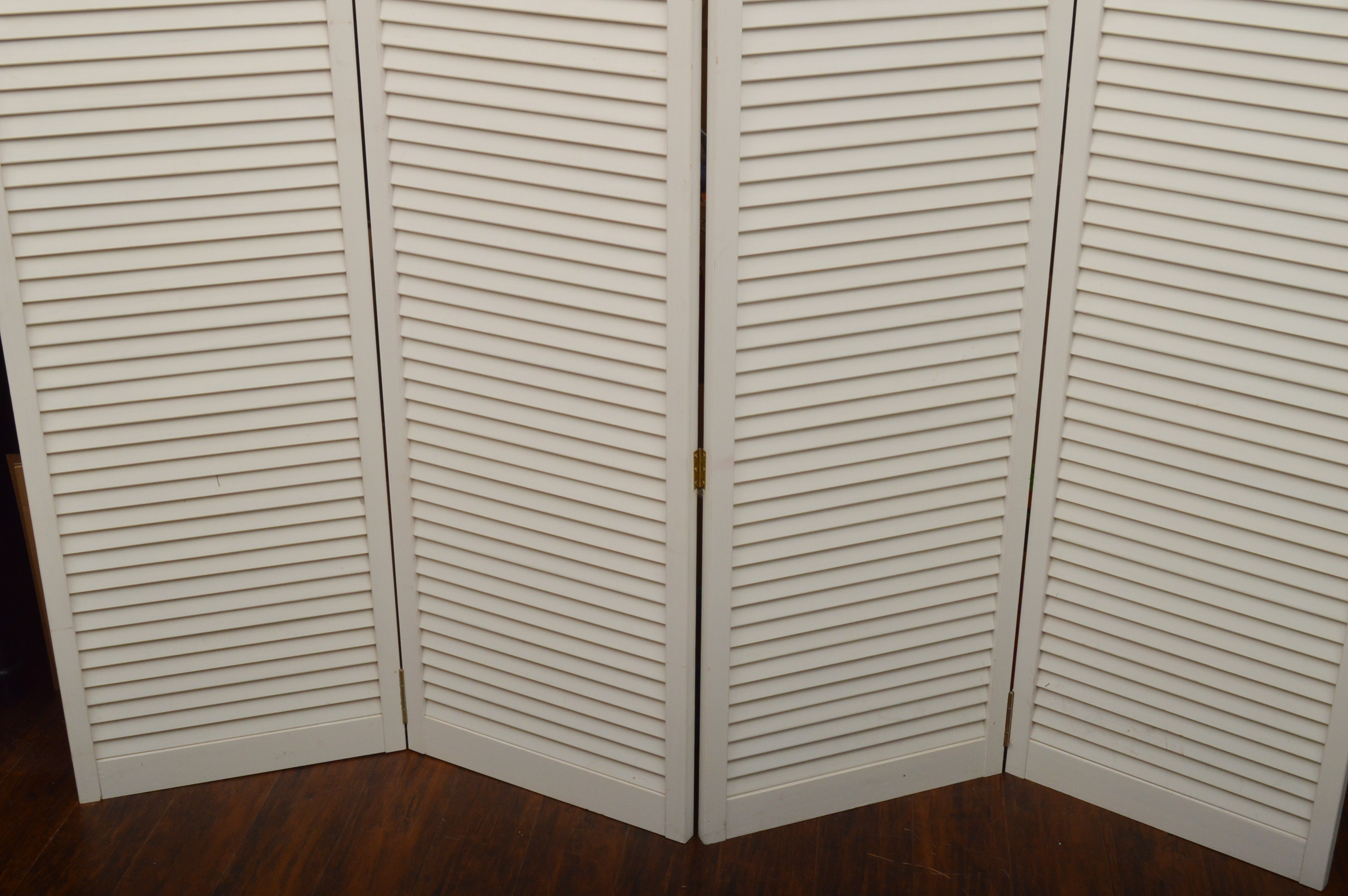 White Shutter Folding Screen