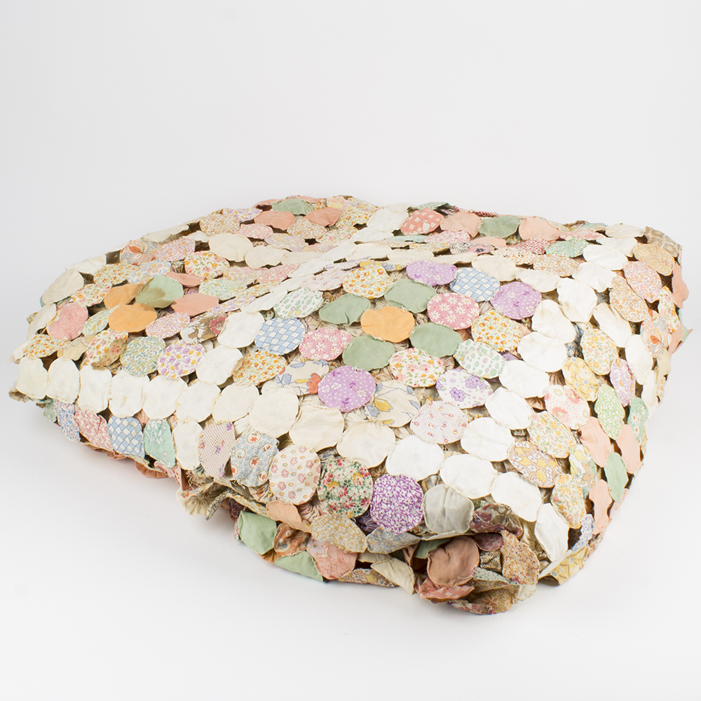 Handmade Colorful Round Pleated Circle Quilt