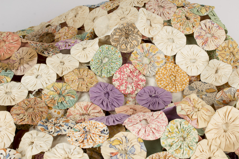 Handmade Colorful Round Pleated Circle Quilt