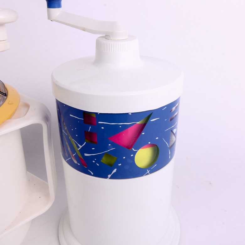 Ice Cream and Snow Cone Maker