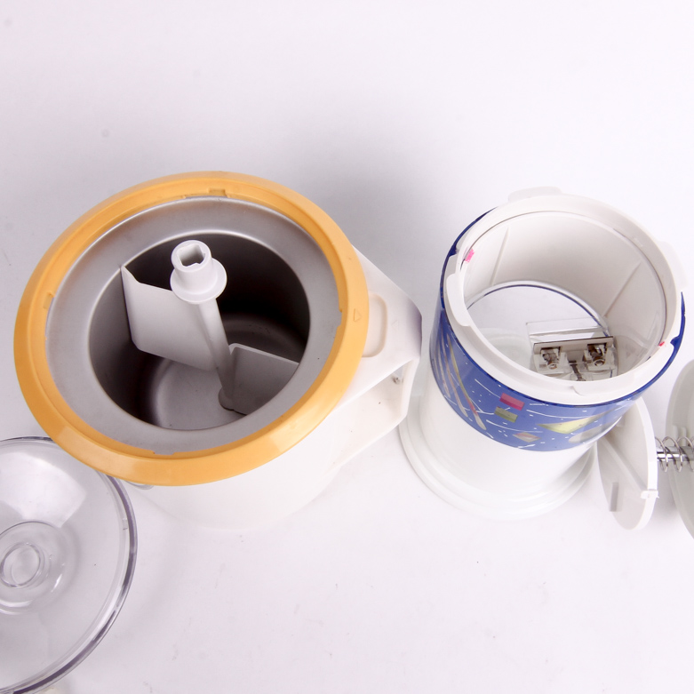 Ice Cream and Snow Cone Maker