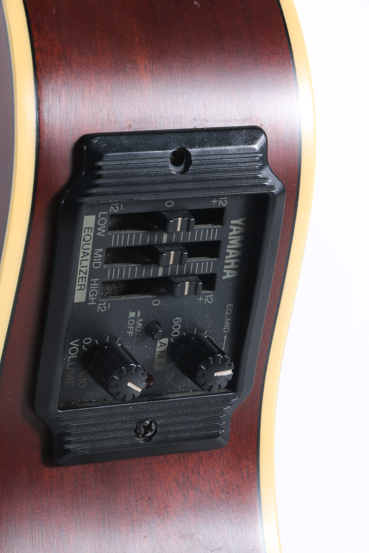 Yamaha APX-4A Acoustic/Electric Guitar