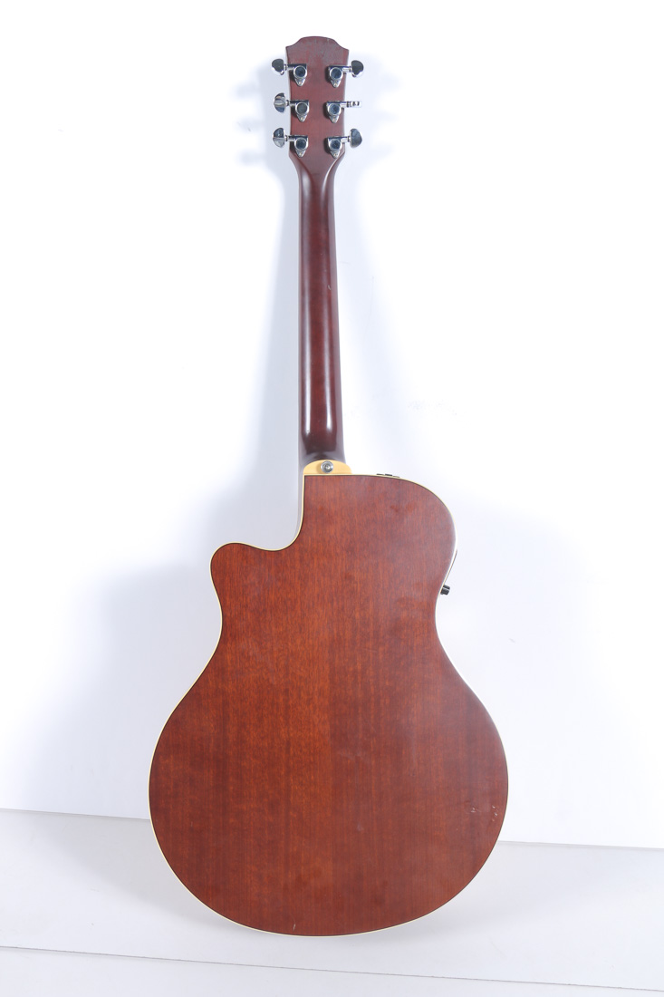 Yamaha APX-4A Acoustic/Electric Guitar