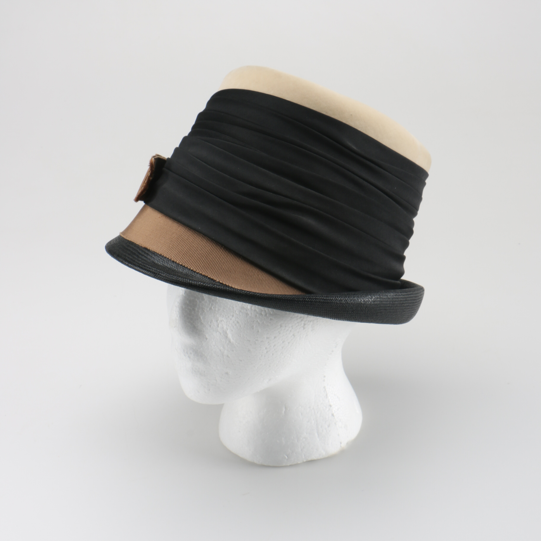 Vintage Schiaparelli Cloche