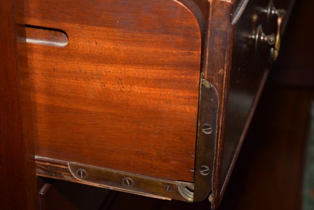 Vintage Chippendale Style Flame Mahogany Veneer Breakfront China Cabinet