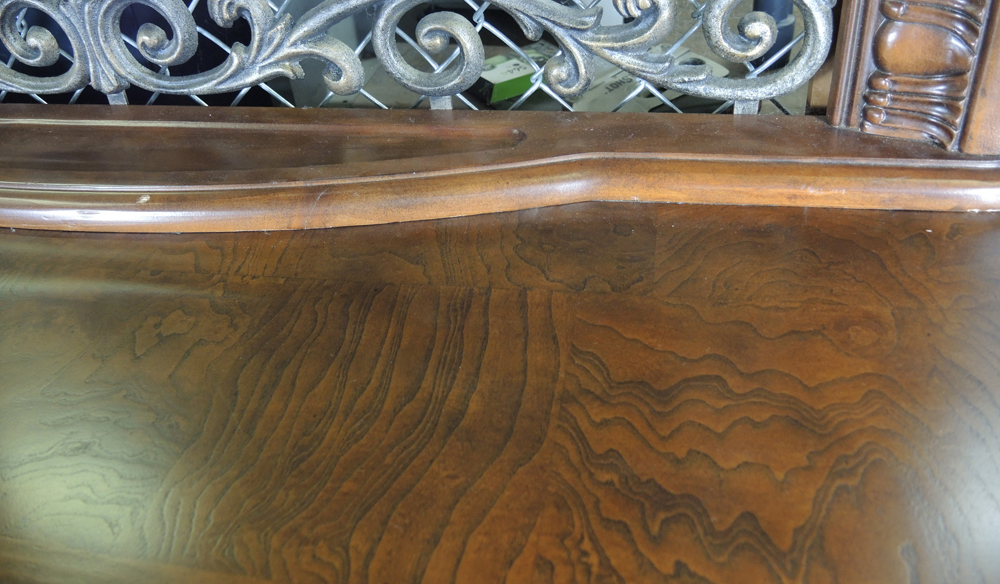 Flexsteel Wynwood Dresser with Mirror