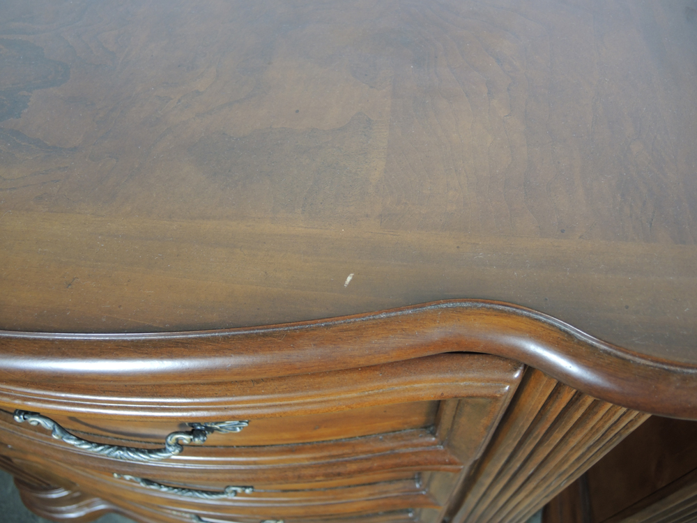 Pair of Flexsteel Wynwood Bed Side Tables