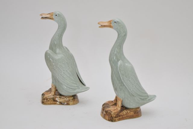 Chinese Jinsheng Sheng Porcelain Geese