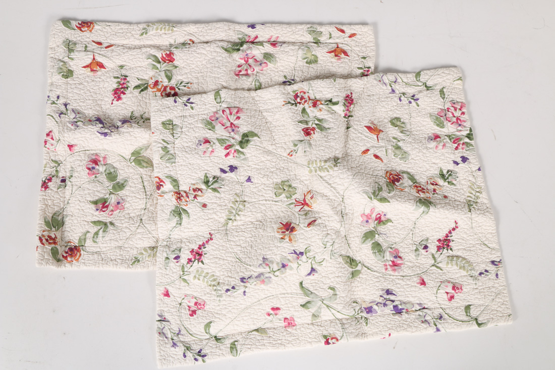 Liz Claiborne Comforter Set