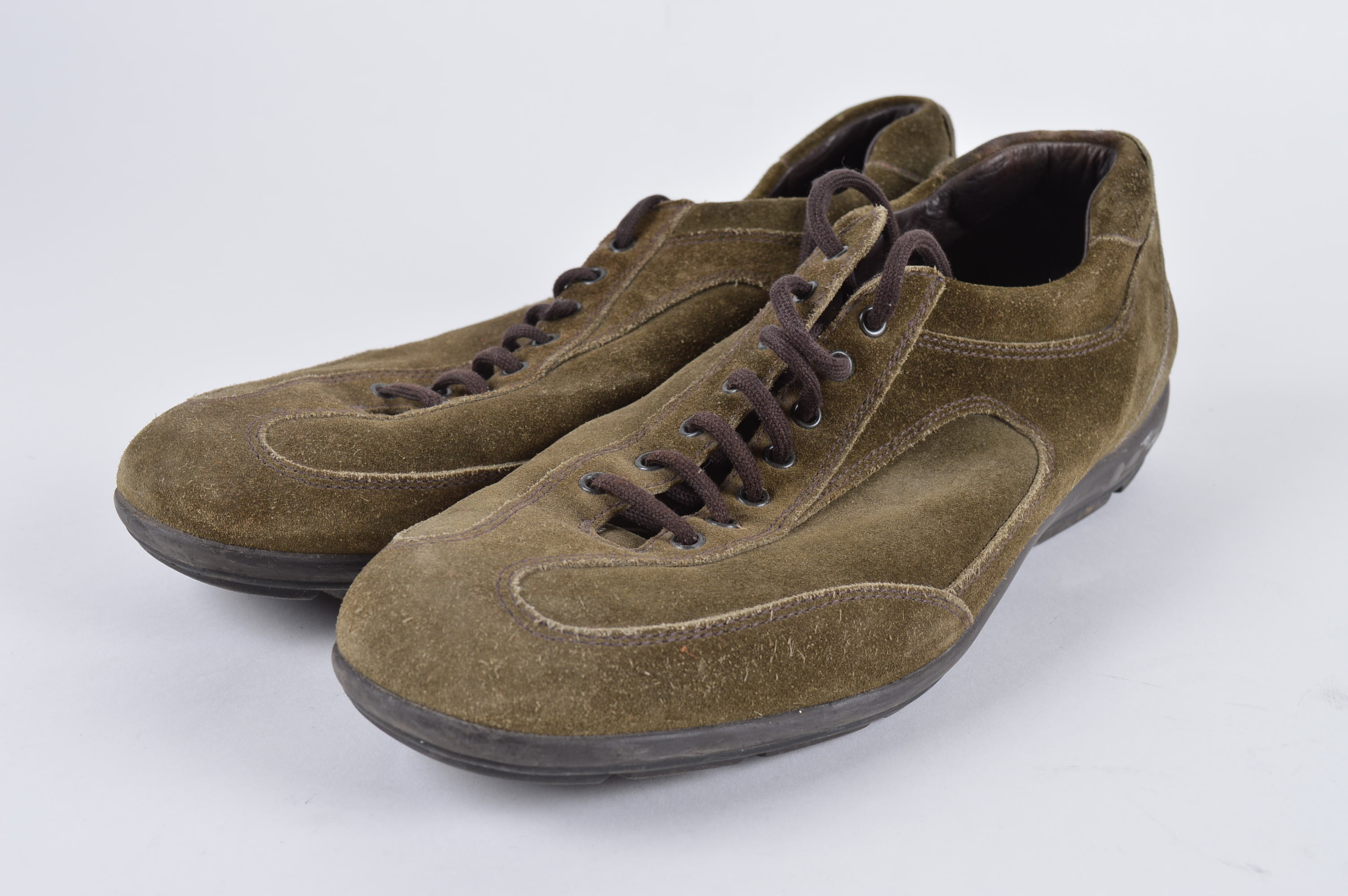 Men's Size 9 Prada Shoes