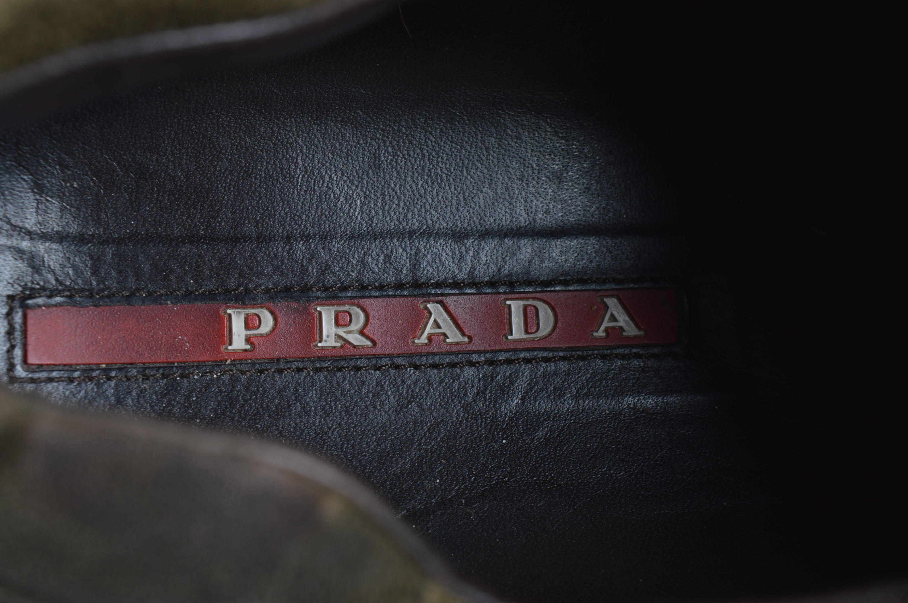 Men's Size 9 Prada Shoes
