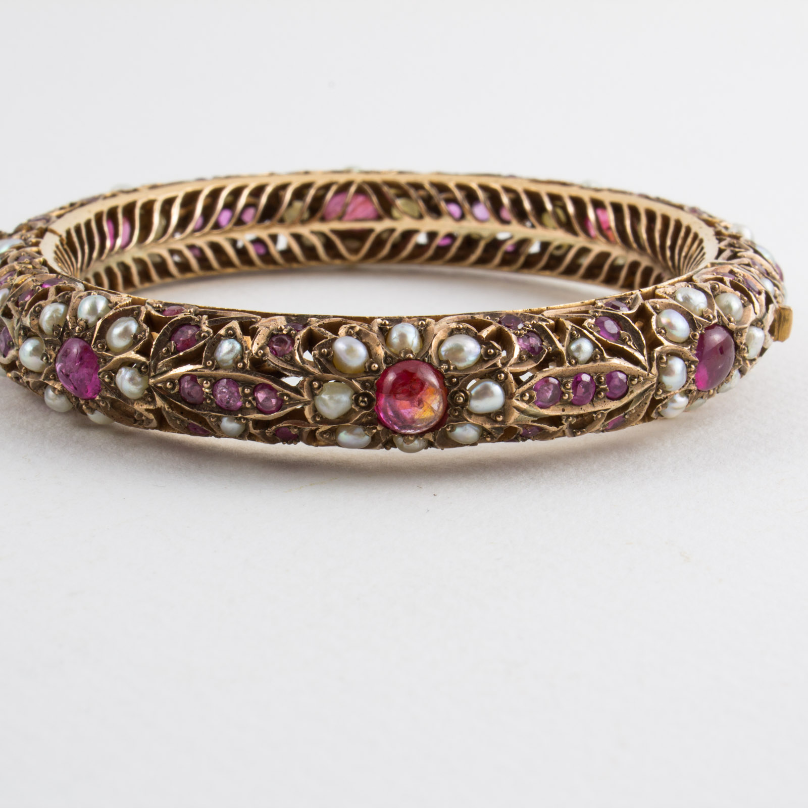 8 Karat Gold Indian Bangle With Rubies and Seed Pearls