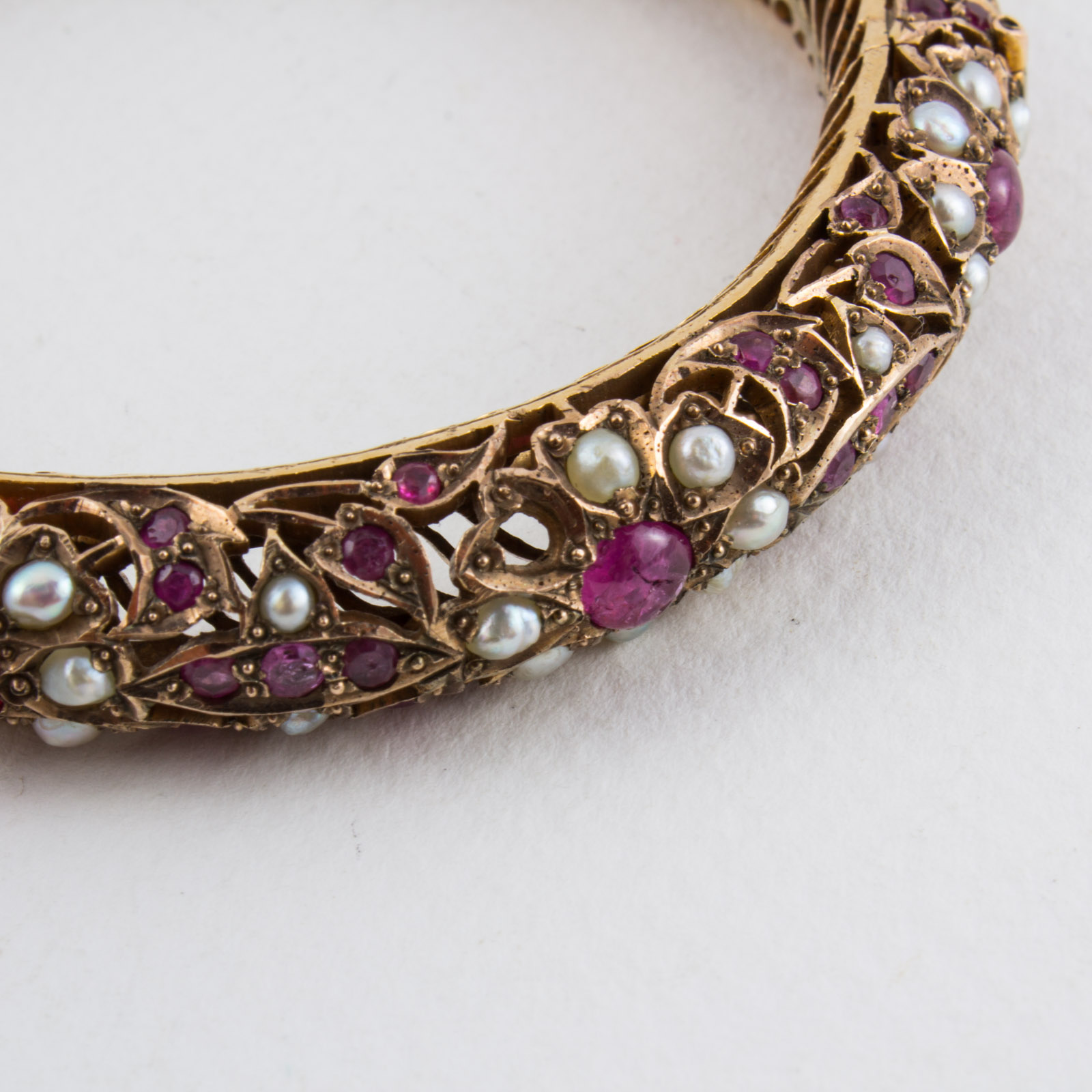 8 Karat Gold Indian Bangle With Rubies and Seed Pearls