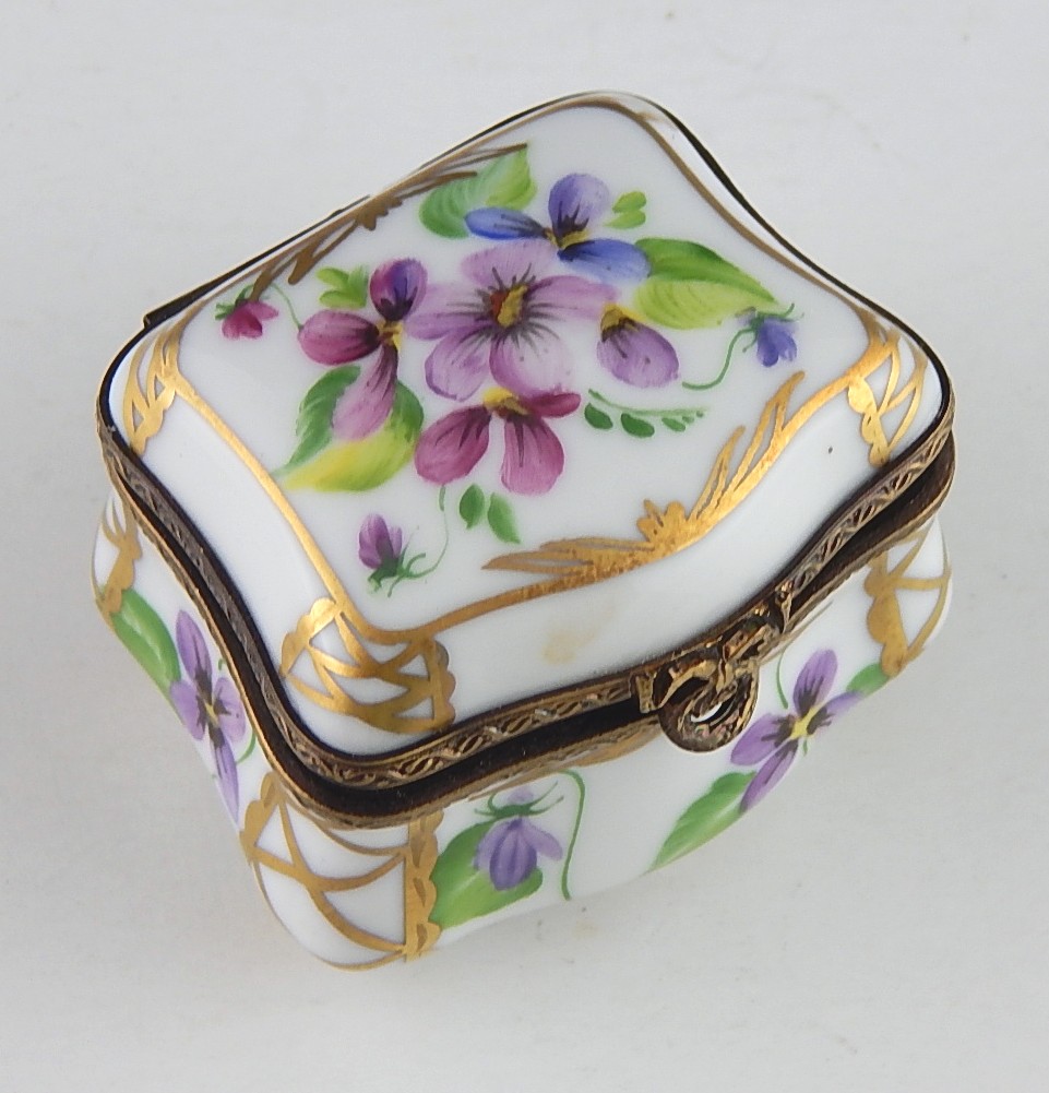 Small Hand-Painted Limoges Trinket Box - Purple Violets