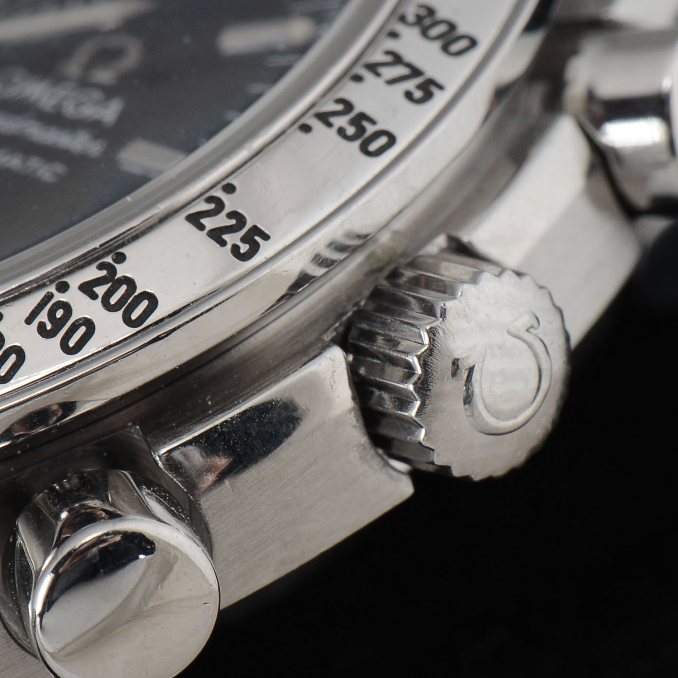 Men's Omega Speedmaster Triple Calendar Date Chrono Autograph