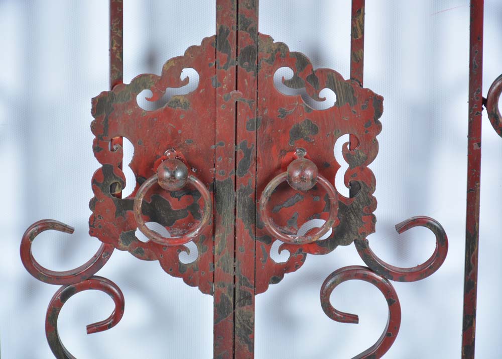 Metal Arched Wall Decor