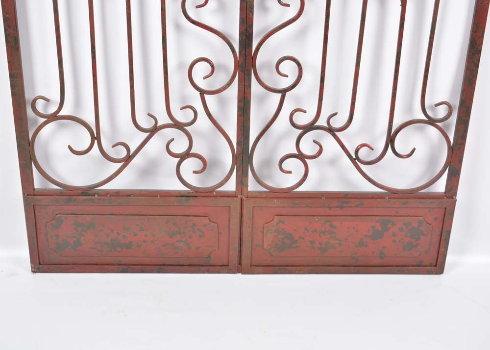 Metal Arched Wall Decor