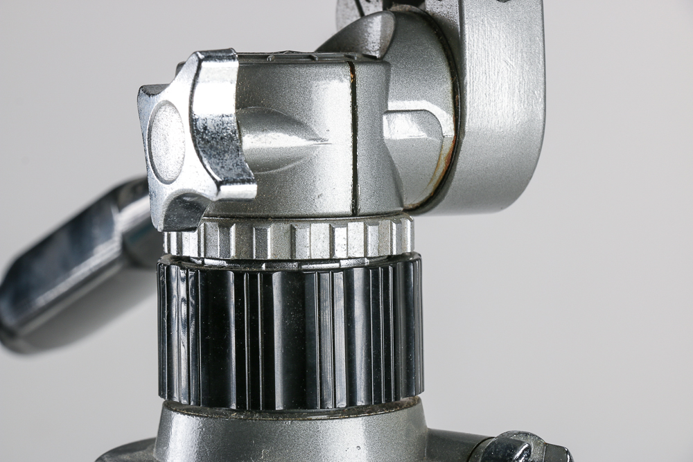 Velbon SGL-4 Camera Tripod