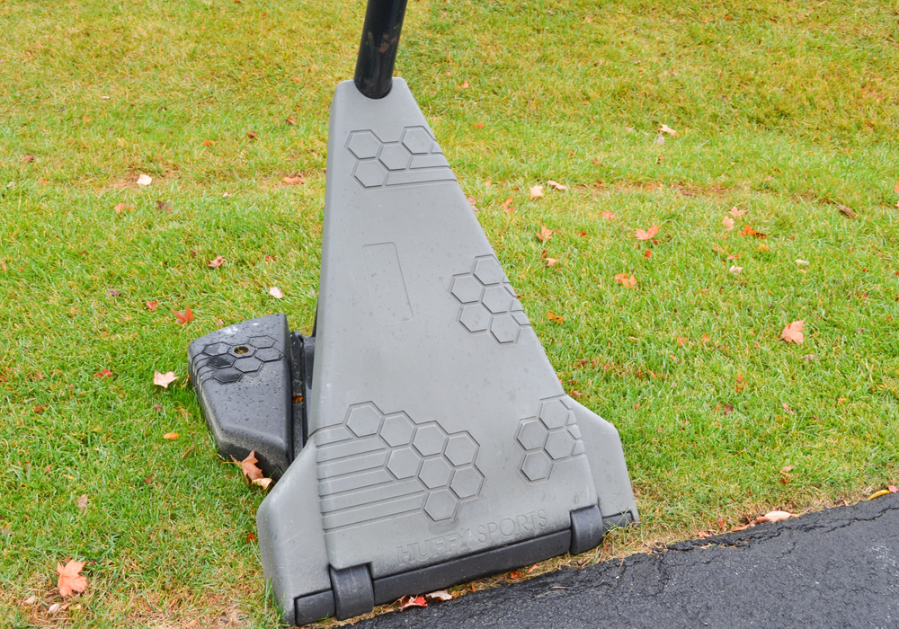 Huffy Sports Adjustable Height Basketball Hoop