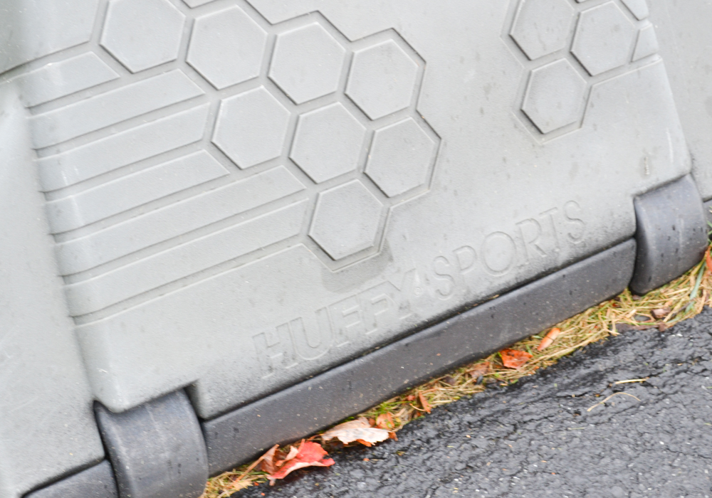 Huffy Sports Adjustable Height Basketball Hoop