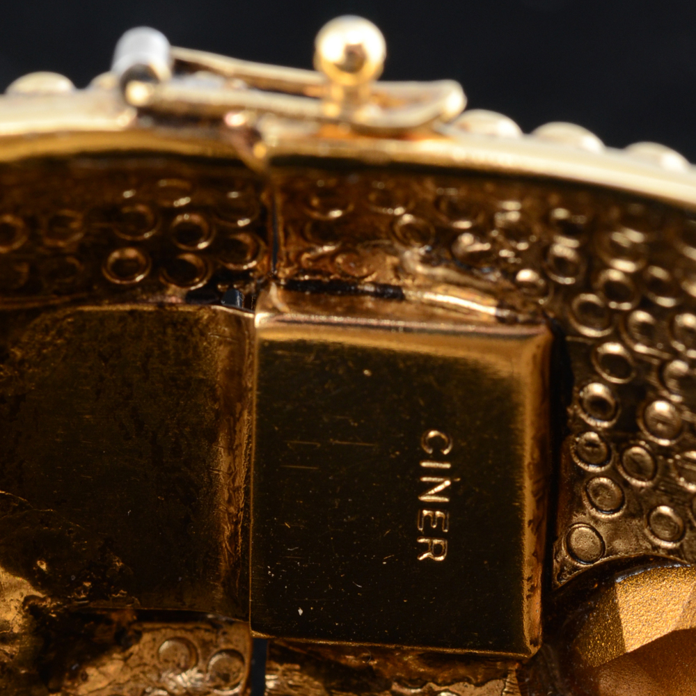 Vintage Ciner Hinge Bracelet with Crystal Rhinestones