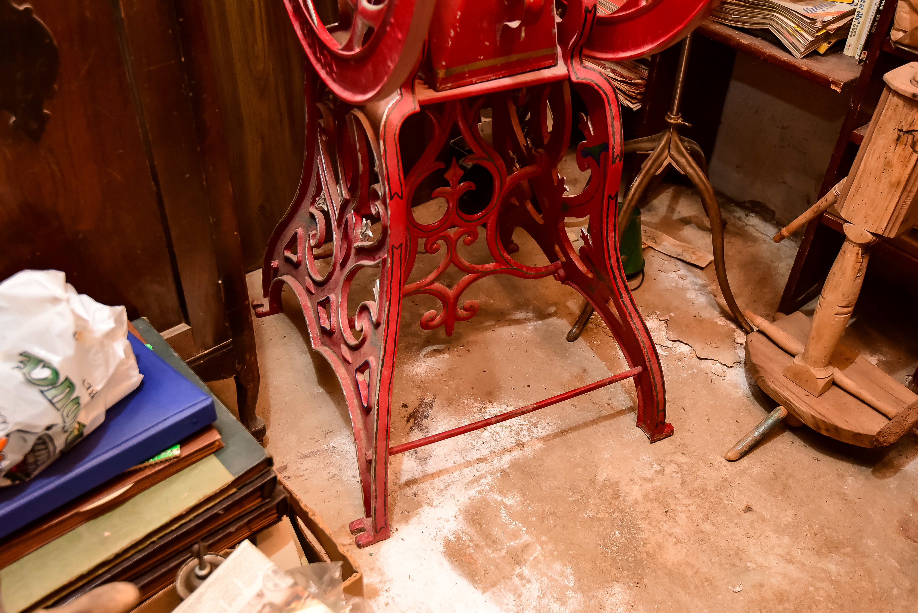 Antique Cast Iron Coffee Grinder