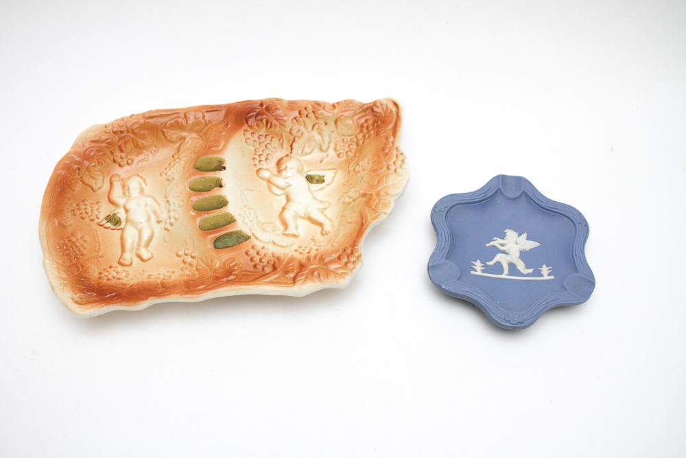 Vintage Japanese Ash Receivers