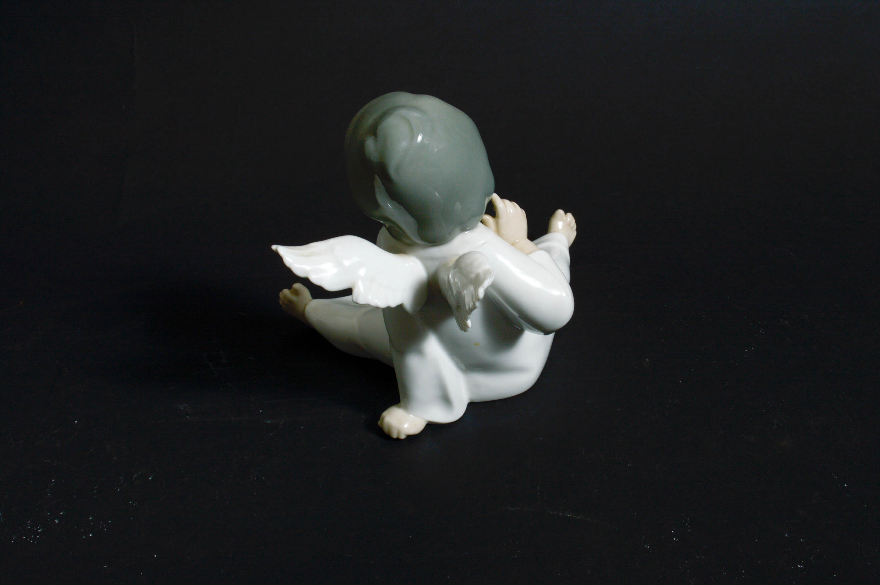Lladró "Angel Wondering" Porcelain Figurine
