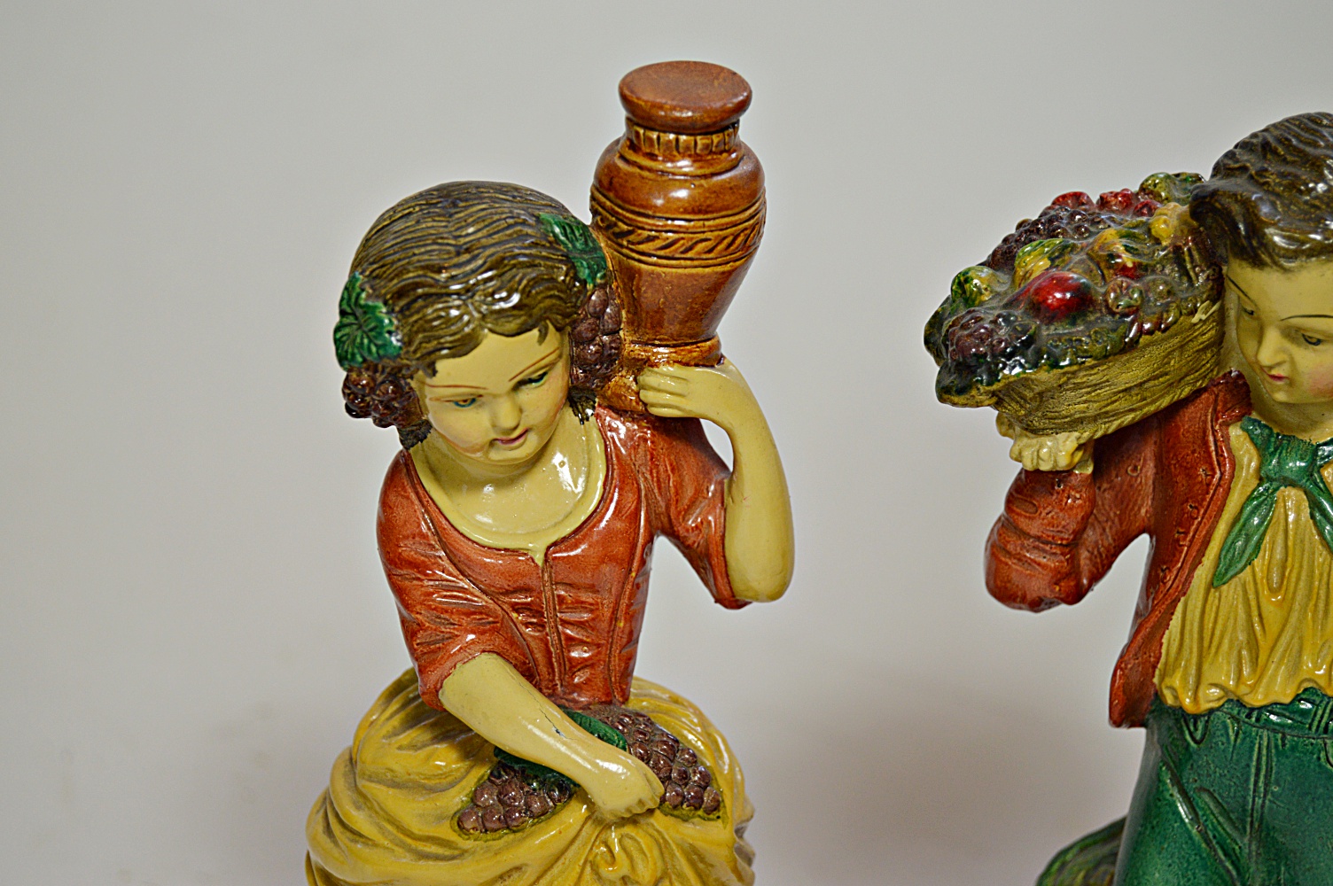 Pair of Vintage Italian Chalkware Figurines