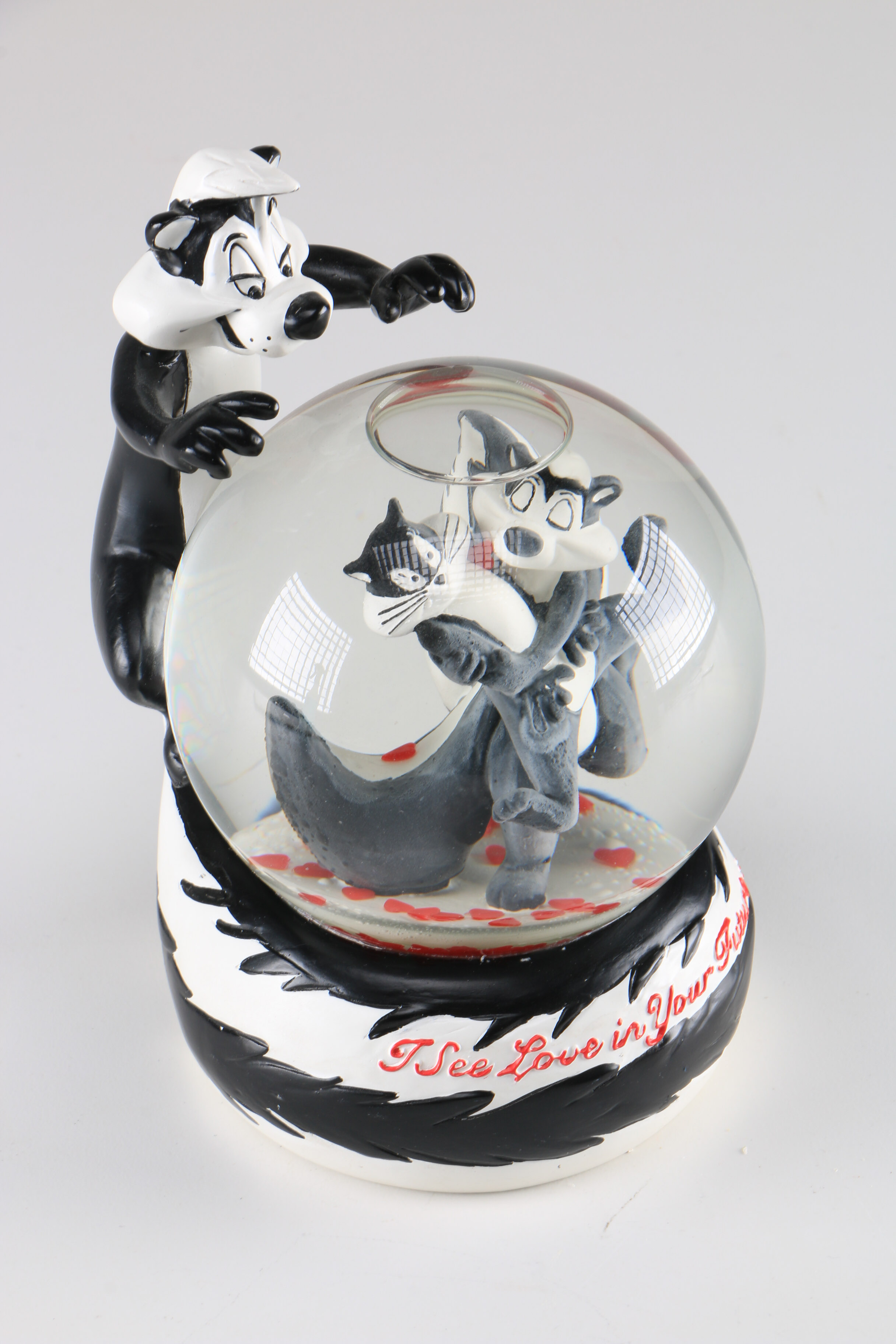 Looney Tunes Plate and Snow Globe