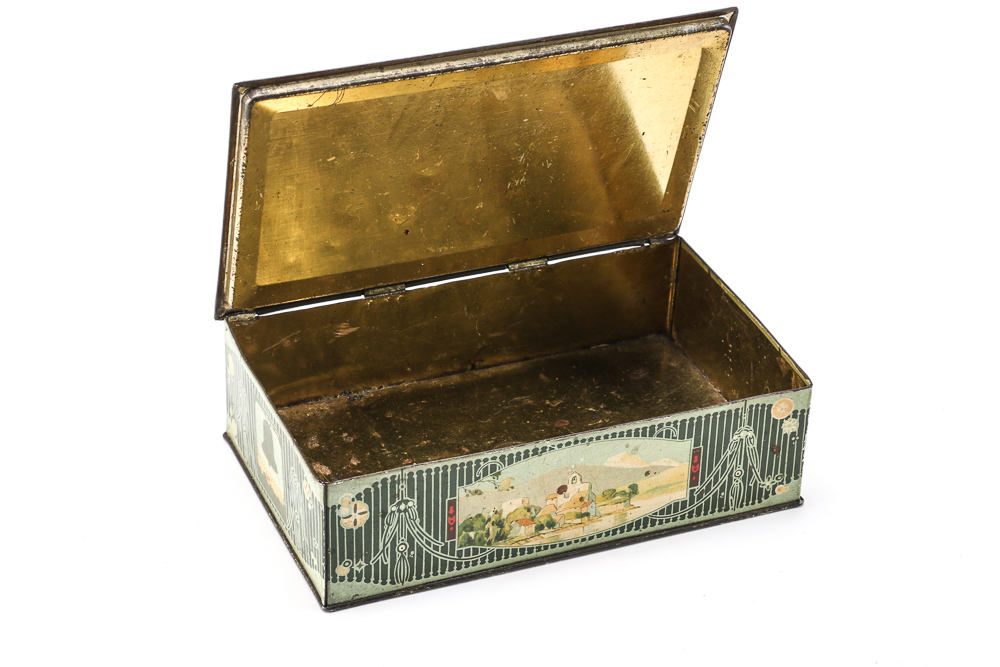 Vintage Canco Art Nouveau Tin Box