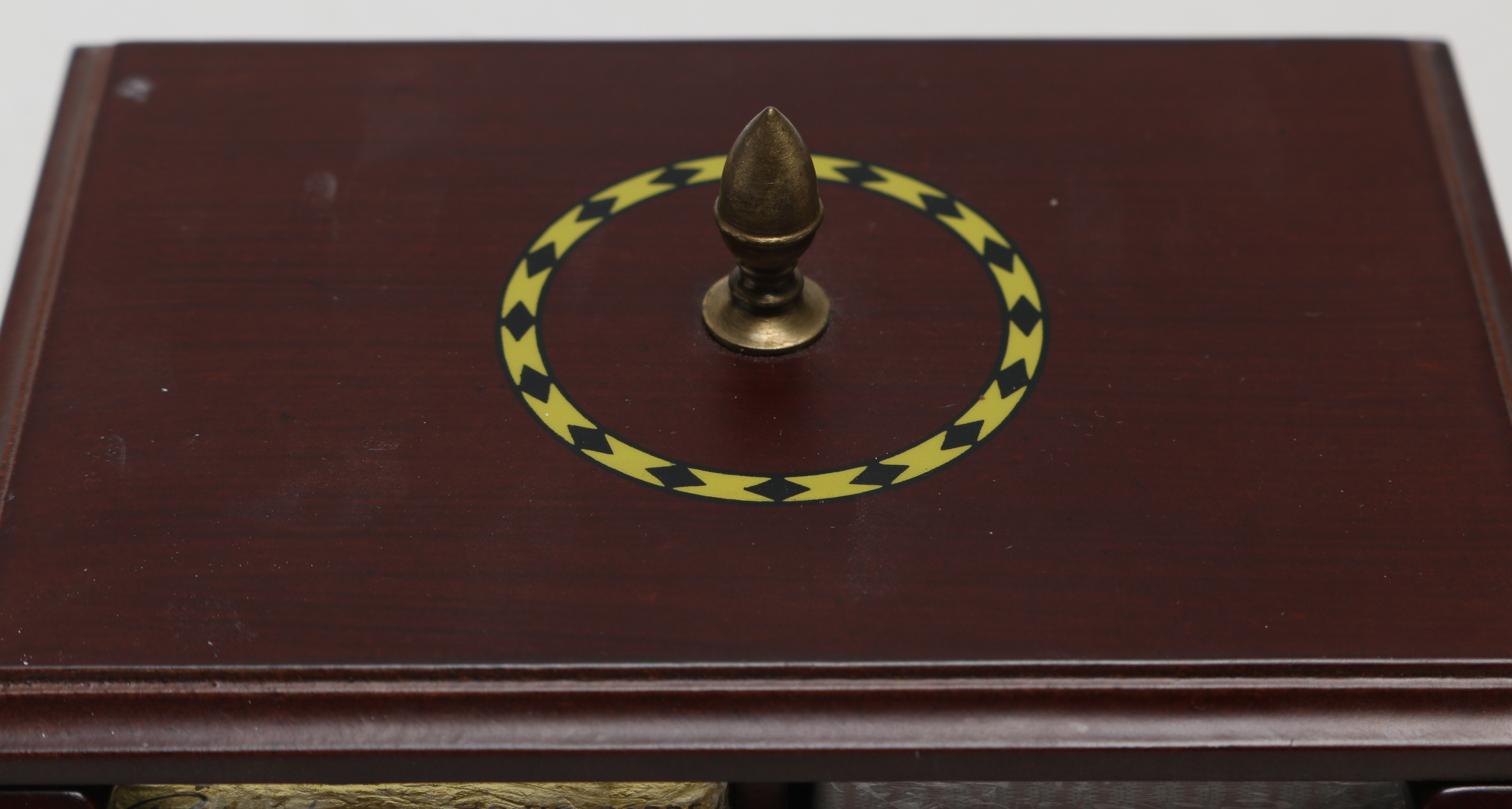 Americana Vintage Portable Radio and More